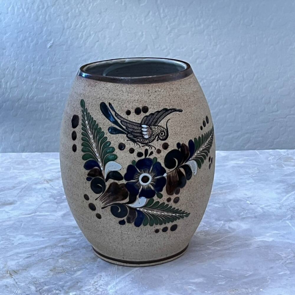 Mexican Folk Art Pottery Hand Painted Tonala Vase 8.5" Tall Artist Signed Cancun